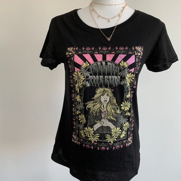 ✨Sale!!✨ Stevie Nicks Graphic Band Tee Shirt Size M - Picture 4 of 7